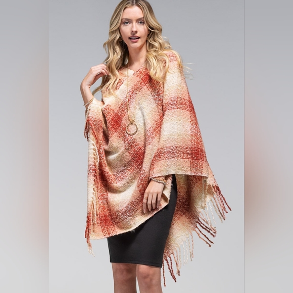 Plaid Poncho w Long Tassel Frunge - Light Burgundy - Natural Creamy Colors - Picture 2 of 4